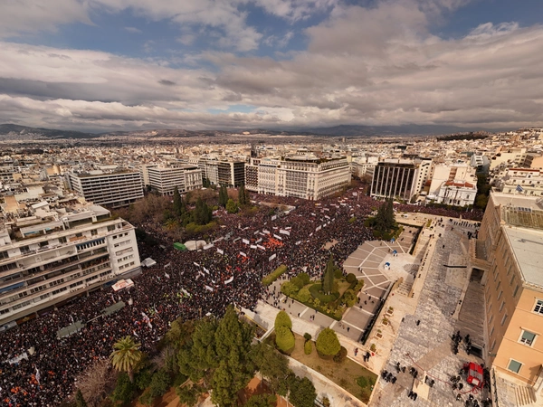 συγκέντρωση Τέμπη Σύνταγμα