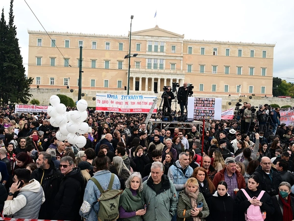 Τέμπη απεργία Σύνταγμα