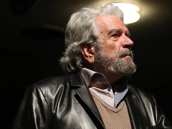 Άγγελος Αντωνόπουλος