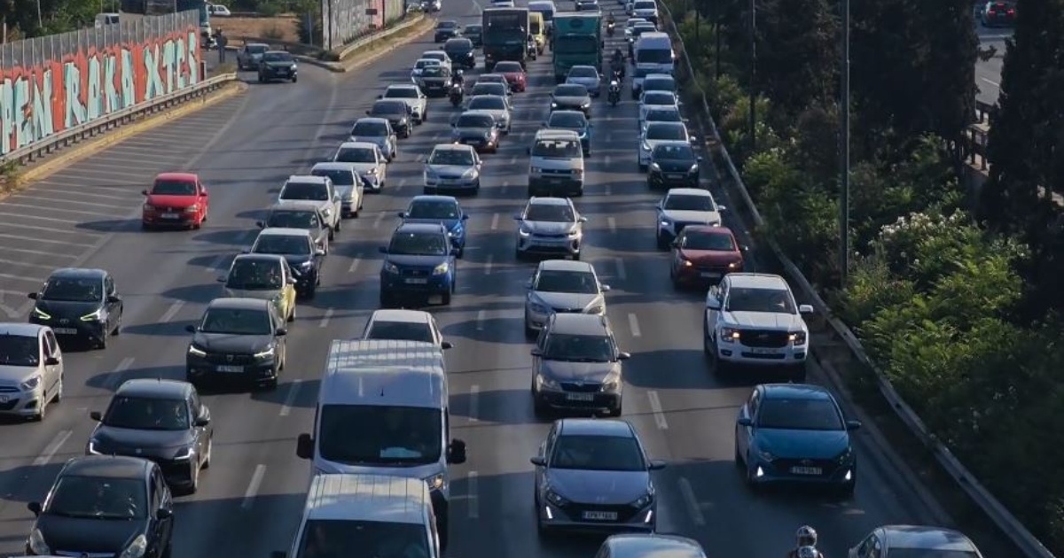 Κίνηση τώρα: Απροσπέλαστα κεντρικά σημεία - Στο «κόκκινο» ο Κηφισός