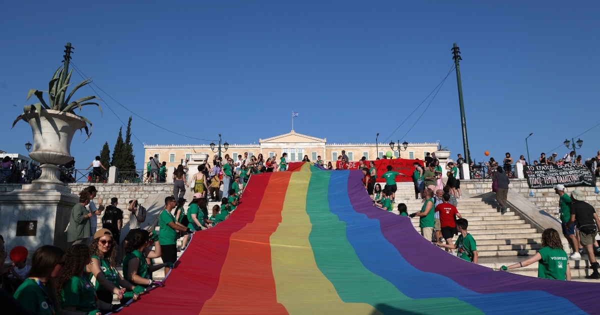 Γιατί δεν αναρτήθηκαν αφίσες του Pride στο Μετρό; Η απάντηση - εξήγηση της ΣΤΑΣΥ
