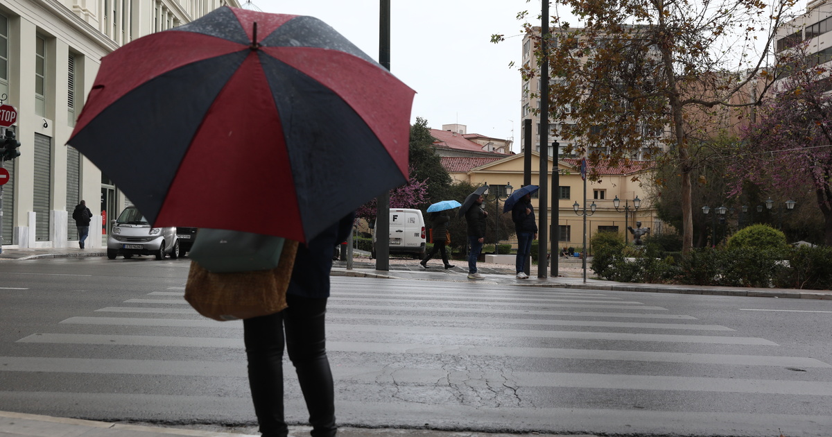 Καιρός: Υποχωρεί η αστάθεια – Πού θα επιμείνουν βροχές και καταιγίδες
