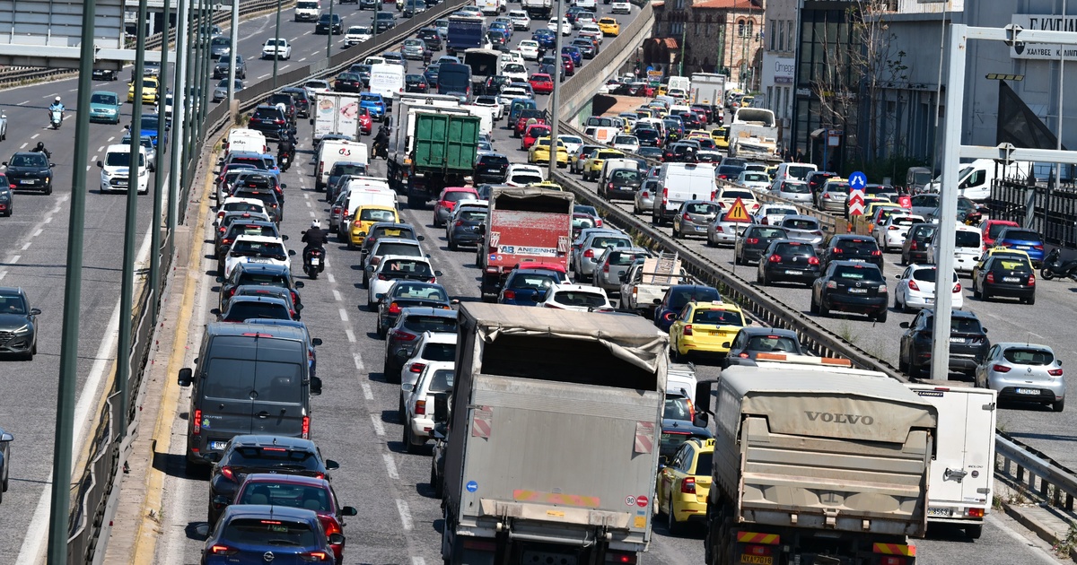 Κίνηση στους δρόμους: Άλλο ένα πρωί στο «κόκκινο» για τον Κηφισό