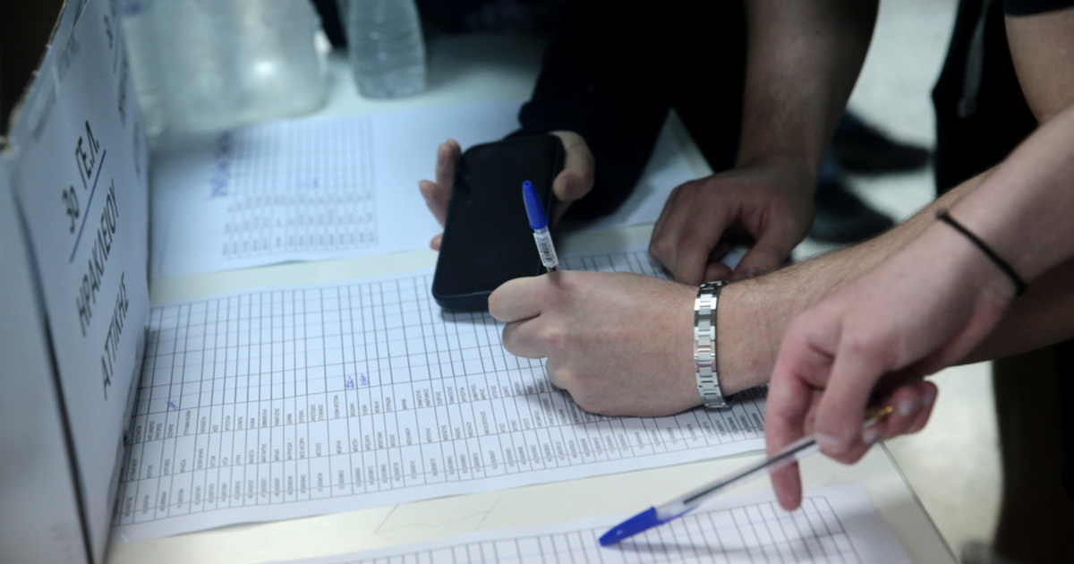 Πανελλήνιες Εξετάσεις 2026: Με μαθήματα ειδικότητας συνεχίζουν σήμερα τα ΕΠΑΛ