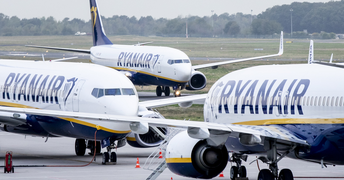 Η Ryanair για την πτήση με το σπασμένο παράθυρο: Πώς έγινε το περιστατικό στον αέρα