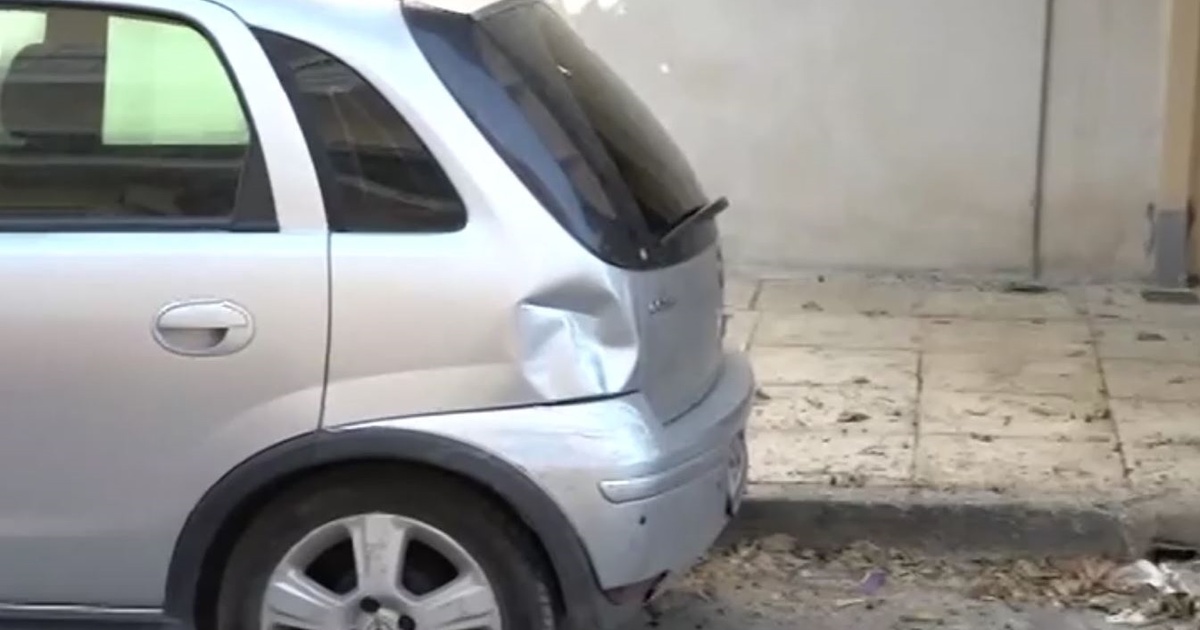 Μεθυσμένος οδηγός φορτηγού έσπειρε τον πανικό στο Αιγάλεω: Πήρε «αμπάριζα» 6 οχήματα