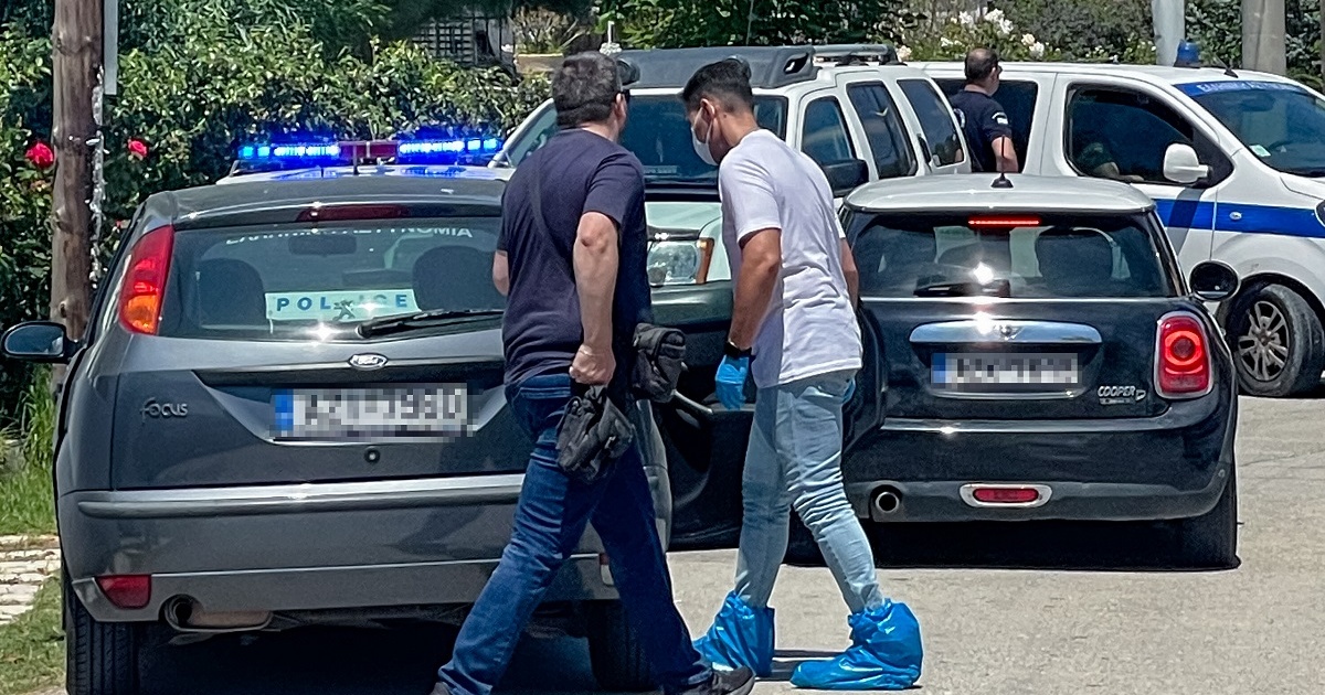 Τα 4 ερωτήματα για τη διπλή δολοφονία στο Αίγιο και οι ισχυρισμοί του 65χρονου