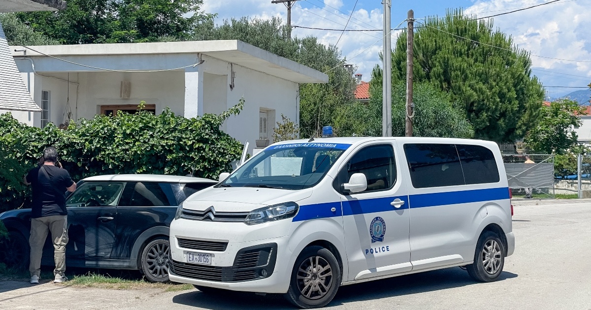 Έγκλημα στο Αίγιο: Πώς έγινε το διπλό φονικό - Οι αντιφάσεις του 65χρονου που κρατείται ως ύποπτος