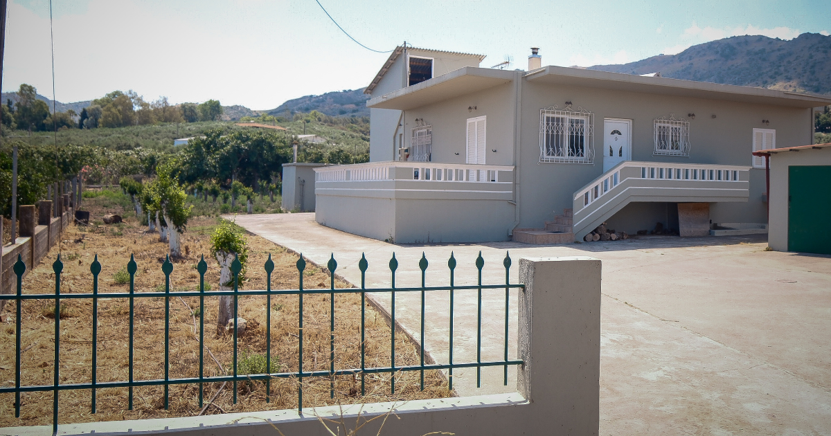 Δεμένη και φιμωμένη βρέθηκε η 45χρονη στα Χανιά: Προσπάθησε να εξαφανίσει βίντεο ο καθ' ομολογίαν δράστης