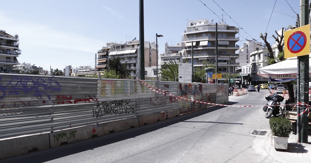 Κάτοικοι της Κυψέλης εκπέμπουν SOS και καταγγέλλουν: «Τα έργα για το Μετρό ραγίζουν τα σπίτια μας»