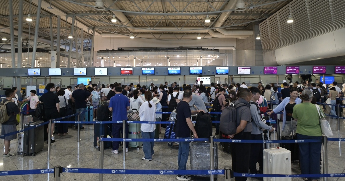 Γιατί καθυστερούν οι πτήσεις στην Ελλάδα: Η αυξημένη ζήτηση, η Μέση Ανατολή και τα «ραντάρ 25 ετών»