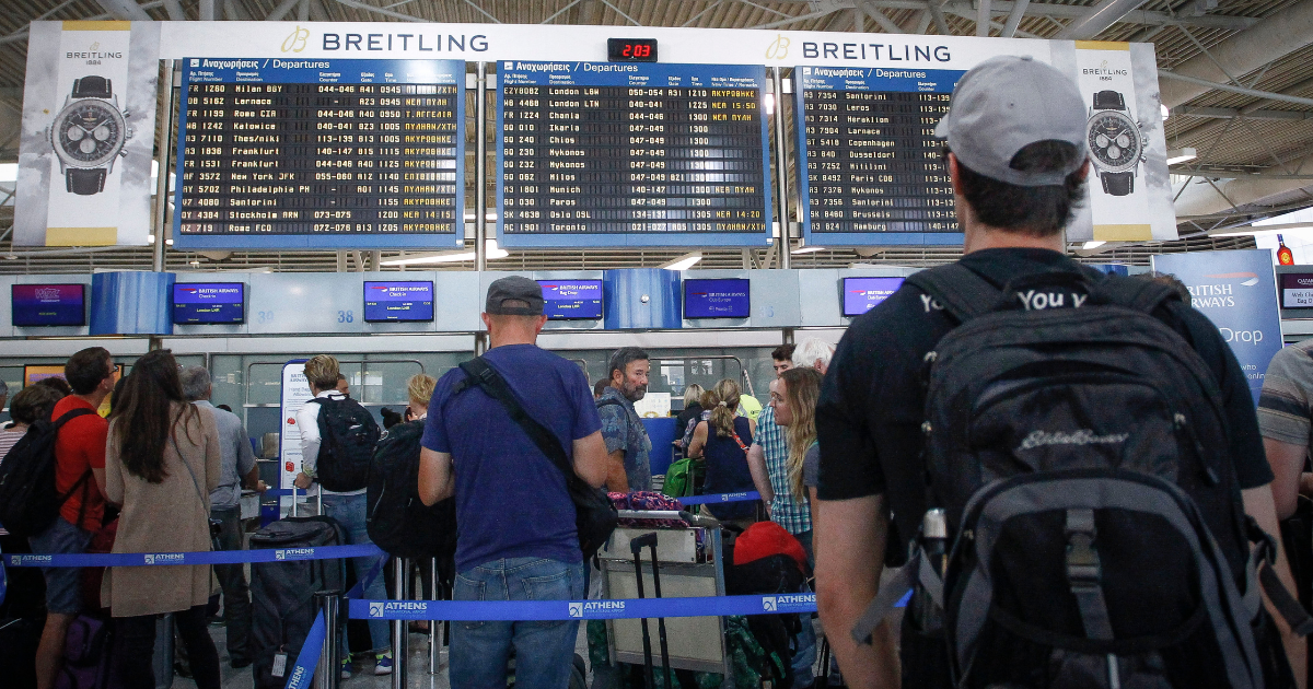 Τι συμβαίνει με τις πτήσεις στα ελληνικά αεροδρόμια: Πού οφείλονται οι πολύωρες καθυστερήσεις