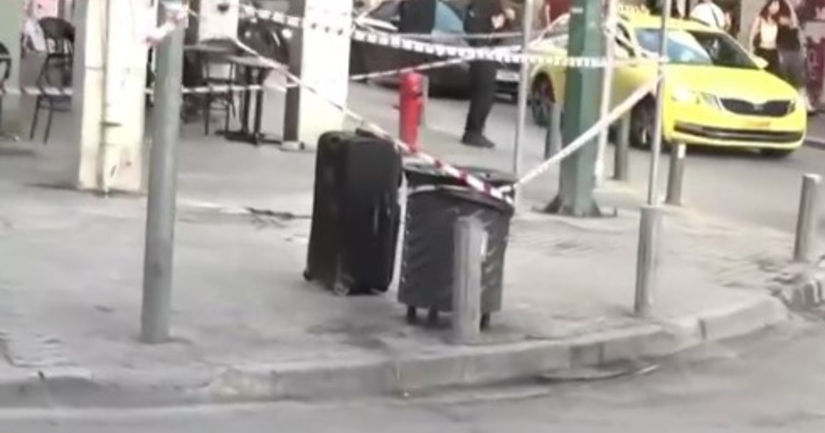 Συναγερμός στο κέντρο της Αθήνας: Εντοπίστηκε ύποπτη βαλίτσα στην Ερμού