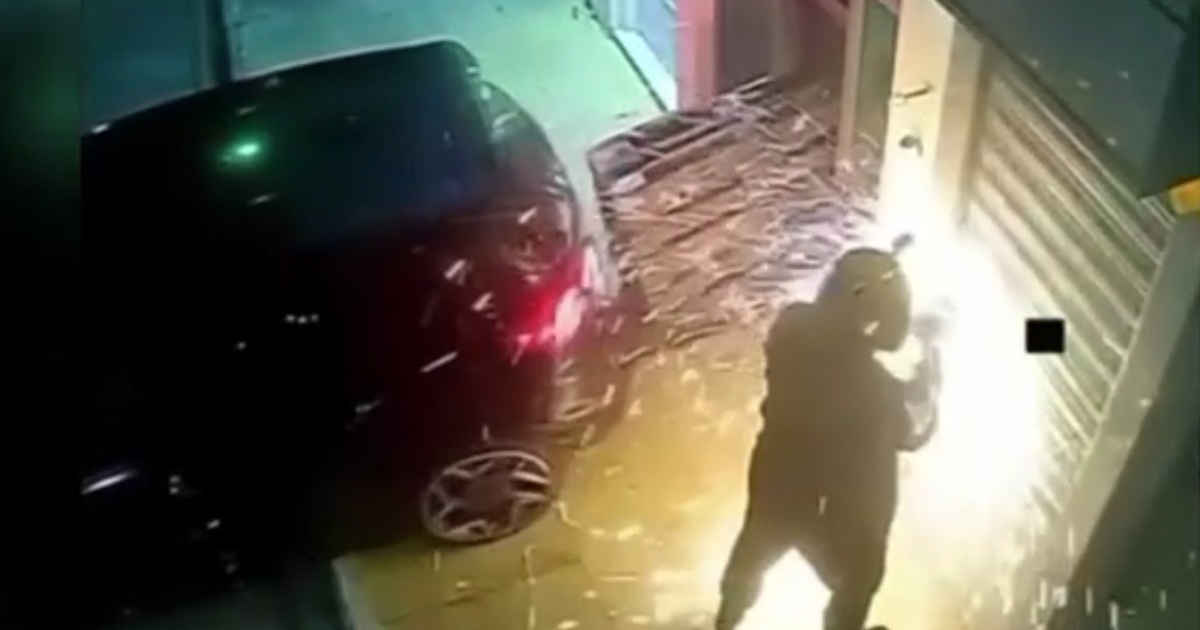Συνελήφθη αρχηγός συμμορίας που ανατίναζε ΑΤΜ και έκλεβε οχήματα - 9 χτυπήματα σε όλη την Ελλάδα
