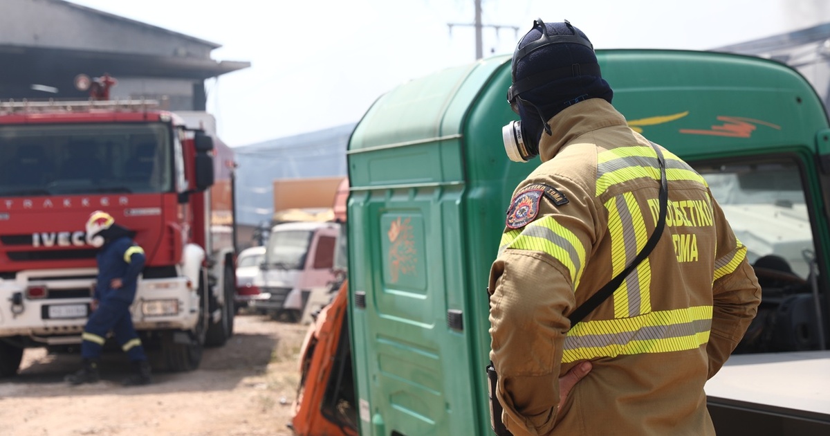 Φωτιά στον Ασπρόπυργο: «Ξέφραγο αμπέλι, θα θρηνήσουμε θύματα» - Σοβαρές καταγγελίες από το Εργατικό Κέντρο
