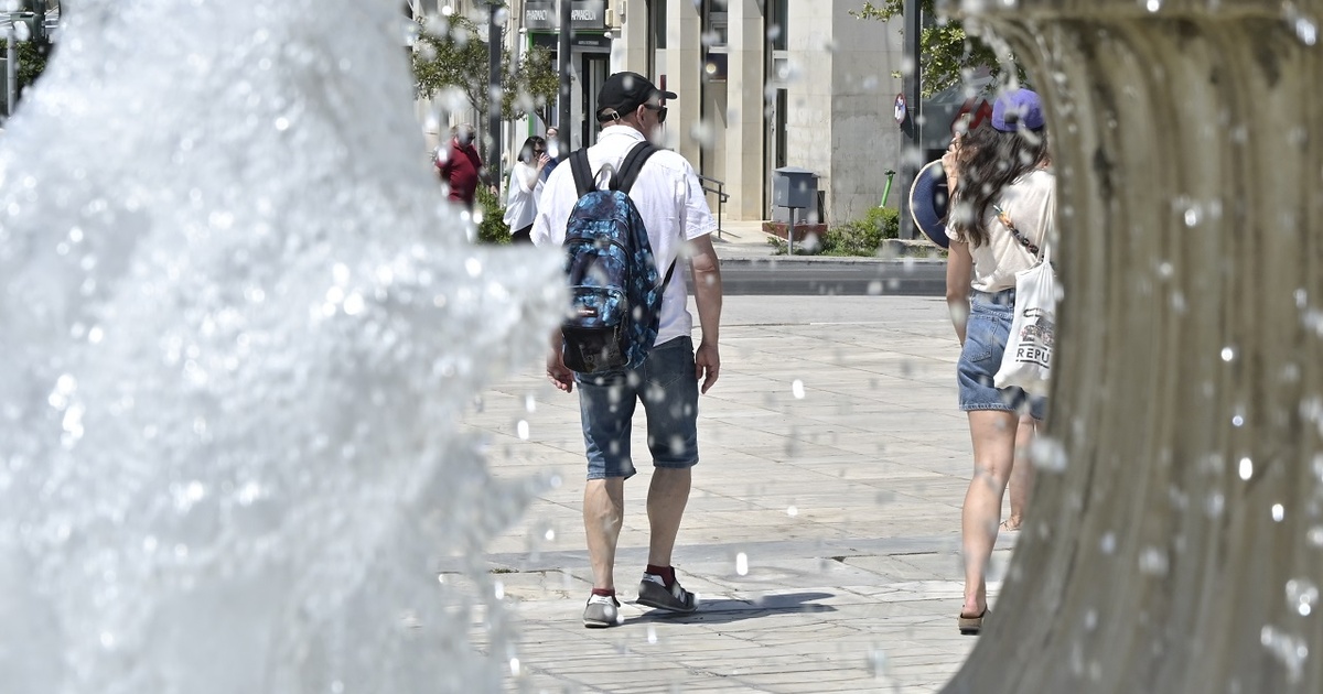 Καιρός: Η ημερομηνία που αλλάζει το καλοκαιρινό σκηνικό - Τι ισχύει για Αθήνα και τις πόλεις «φούρνους»