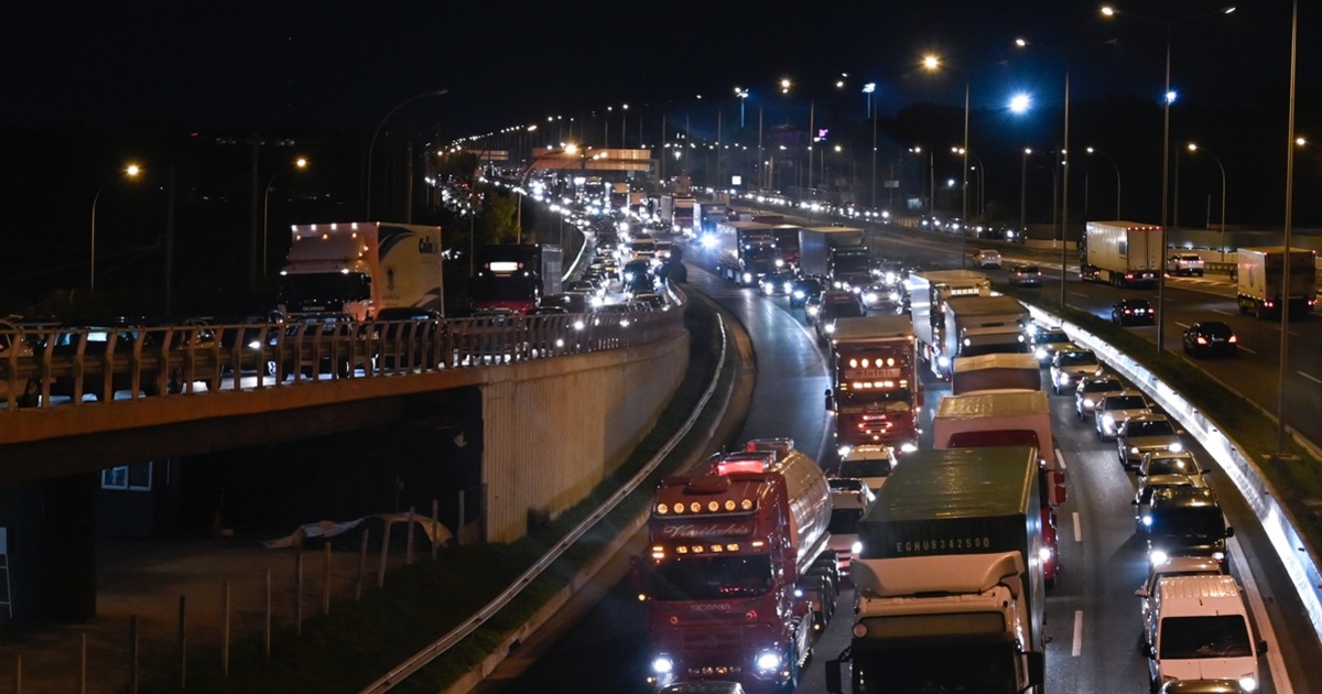 Γιατί ο Κηφισός θα έχει μόνο μία λωρίδα τη νύχτα: Μέχρι πότε θα κρατήσει το κυκλοφοριακό χάος