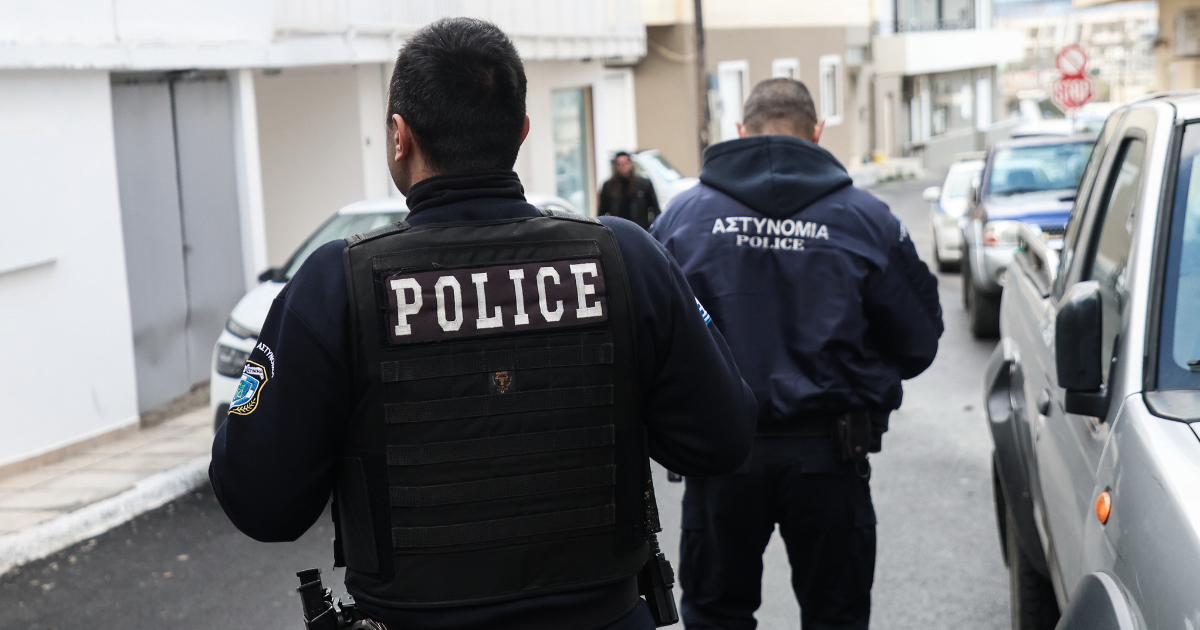 Σοκάρει καταγγελία στην Κρήτη: Eπιχείρησε να πνίξει 8χρονο γιατί τον ενοχλούσαν οι φωνές του