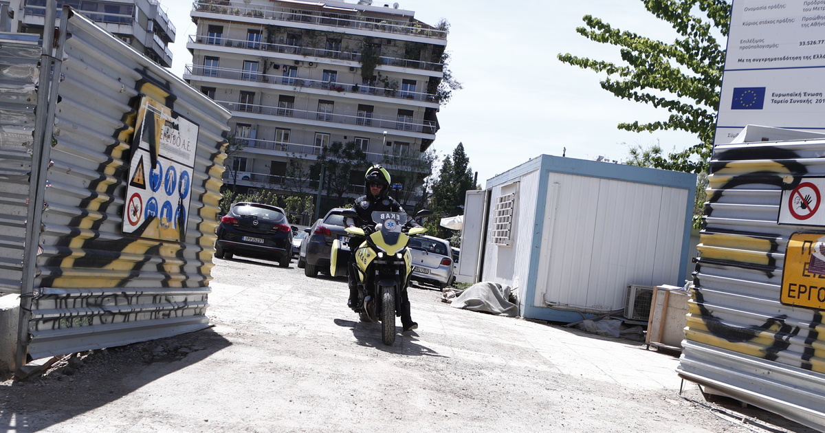 Με τον φόβο των καθιζήσεων οι κάτοικοι στην Κυψέλη από τα έργα του Μετρό: «Ρωγμές σε 200 διαμερίσματα»