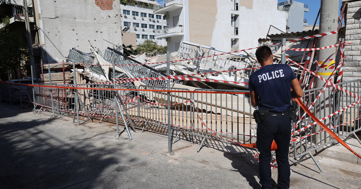 Πετράλωνα: Τι οδήγησε στην κατάρρευση της πολυκατοικίας - Τα ερωτήματα και τα sms των μηχανικών πριν την κατάρρευση