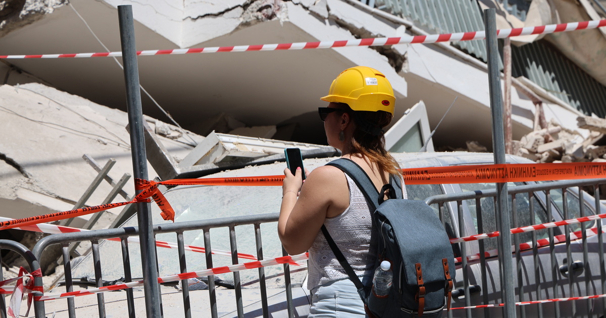 Πετράλωνα: Έλεγχοι στατικότητας σε γειτονικά κτίρια - Αναμονή για τα πορίσματα των πραγματογνωμόνων