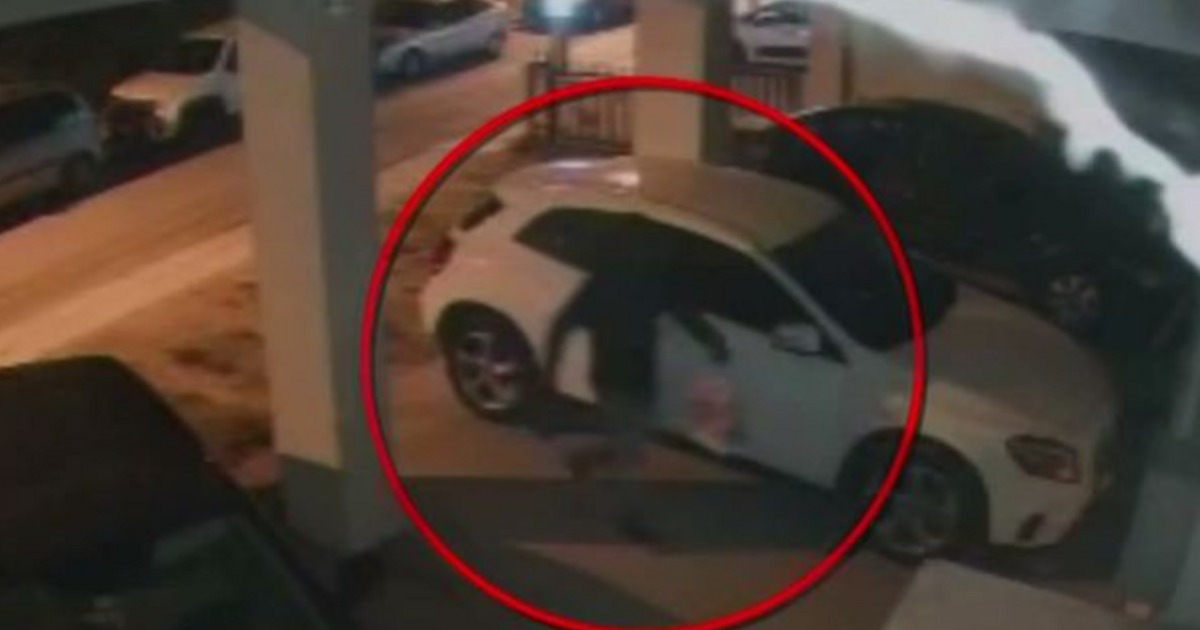 Θεσσαλονίκη: Βίντεο ντοκουμέντο από τη στιγμή που ο δράστης αφήνει τον εκρηκτικό μηχανισμό και τρέχει