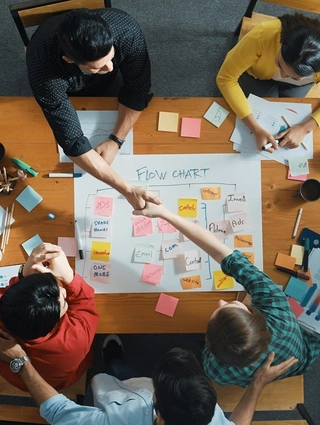 εργαζομενοι