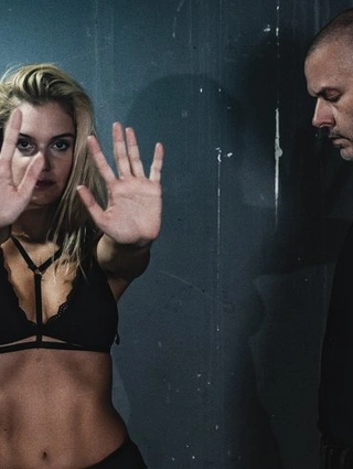 Από την παράσταση Cleansed σε σκηνοθεσία Δημήτρη Καραντζά