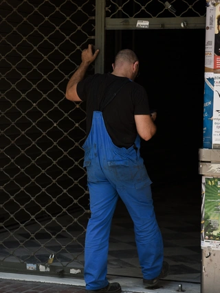 Εργαζόμενος στην Αθήνα