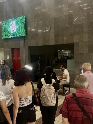 Το πιάνο στον σταθμό Σύνταγμα του Μετρό