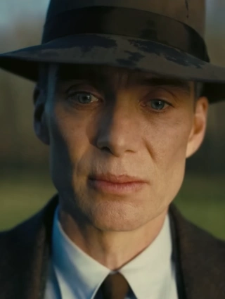 Ο Cillian Murphy ως Oppenheimer