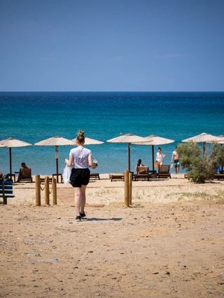 Σερβιτόρα, σεζόν