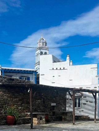 tinos