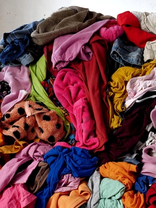 fast-fashion
