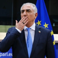 ρεζά παχλαβί