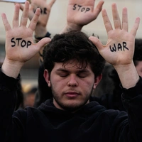 Η αντιπολεμική διαδήλωση στο Τελ Αβίβ