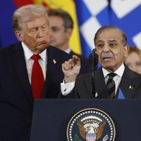 Τραμπ Πακιστάν Σεχμπάζ Σαρίφ ιραν