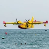 Canadair CL-215