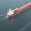 Πλοίο στο στενό του Ορμούζ