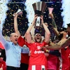 Η απονομή του τροπαίου της Euroleague στον Ολυμπιακό