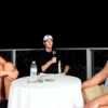 Μοντέλο του OnlyFans συναντά τον μεγαλύτερο θαυμαστή της από κοντά