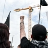 Διαμαρτυρία στο κέντρο της Αθήνας για τα Προσφυγικά