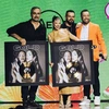 Dara απονομή Mad VMA Panik