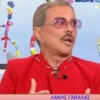 Λάκης Γαβαλάς