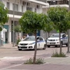 Η μεταγωγή του γυναικοκτόνου της Καλαμάτας στο ανακριτικό γραφείο