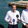 Κυριάκος Μητσοτάκης - Νίκος Δένδιας στη σχολή ναυτικών δοκίμων