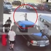 Η στιγμή της συμπλοκής στο βενζινάδικο ραφηνα