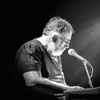 Θάνος Μικρούτσικος
