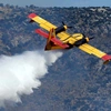 Canadair επιχειρεί σε φωτιά