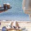 Σερβιτόρος